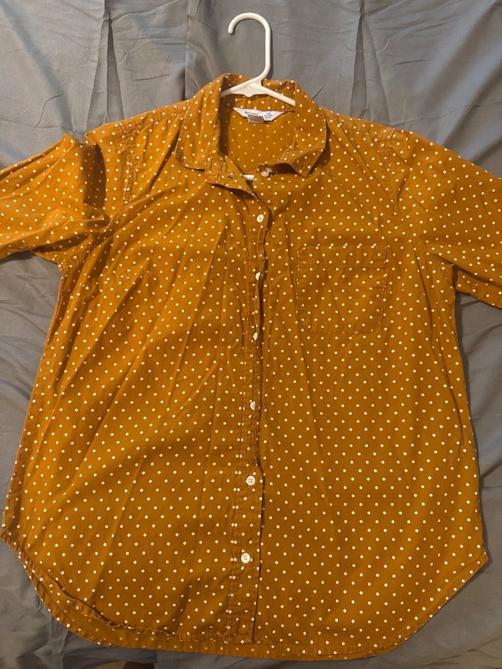 Old Navy classic shirt